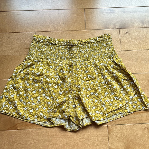 aerie Pants - Aerie Flowy Shorts